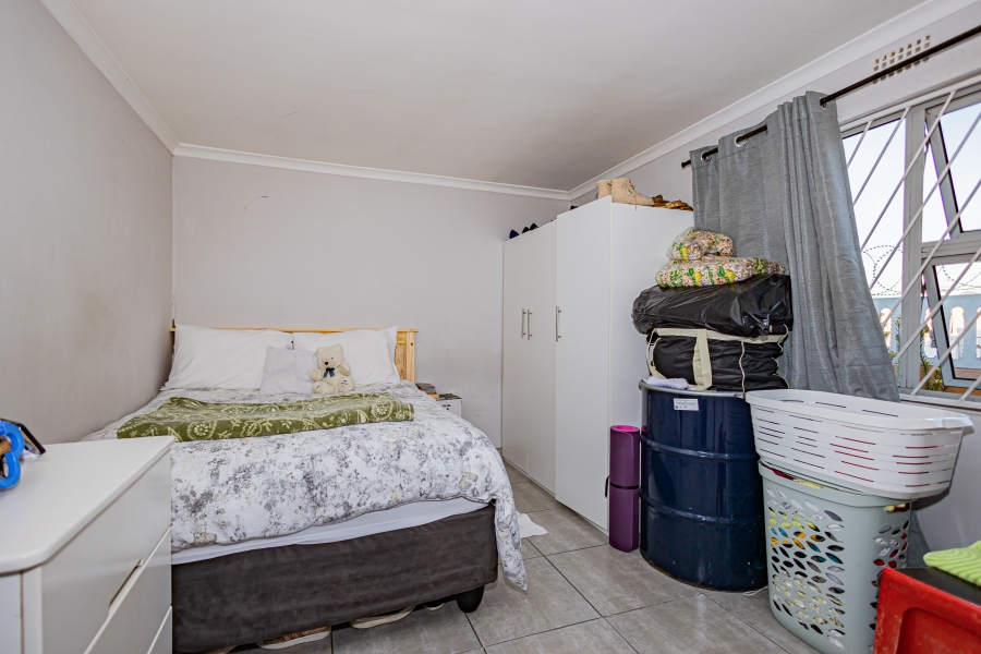 6 Bedroom Property for Sale in Scottsville Western Cape